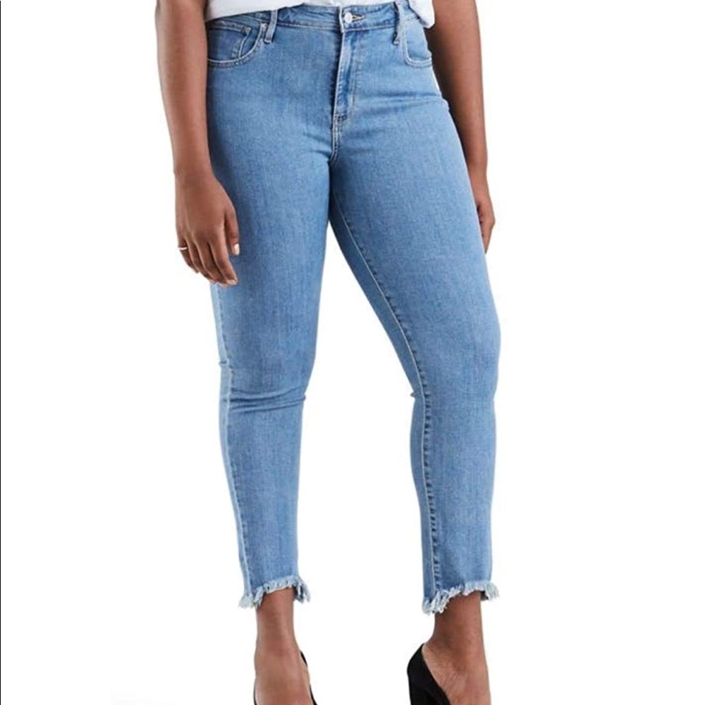 Levi's Women's 721 High Rise Skinny Jeans, 29